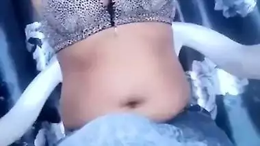 Sexy_Versha in Bra Showing Armpits & Navel to Teasing on Live
