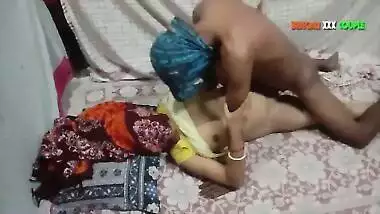 Xxxsix Voices - Kannada Xxx Six Hd Video Son And Daughter And Mom hot indians at  Doodhwaliporn.com