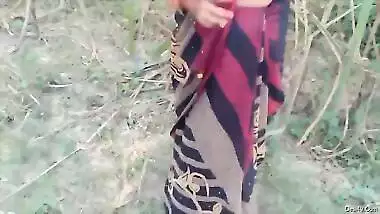Today Exclusive- Desi Cpl Outdoor Fucking