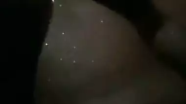 Desi cute girl sexy bath