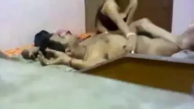 Desi Boudi Sex With Her Secret Lover In His House