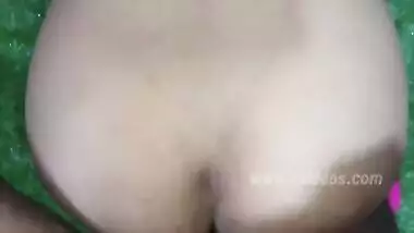 Masked Desi chick with round ass nailed with BF's XXX dick in park