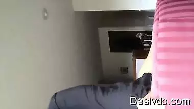 waaah very very beautiful indian Rich aunty seducing younger cousin boy