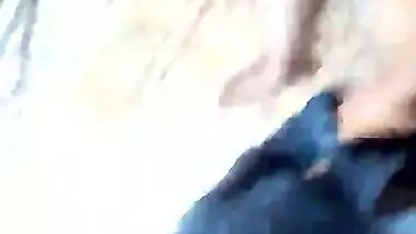Village lovers outdoor fucking