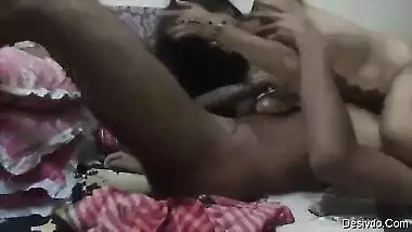 18 years desi gf sucking BF cock with clear hindi audio