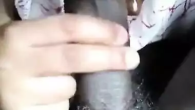 Desi girl close up blowjob and cumshot