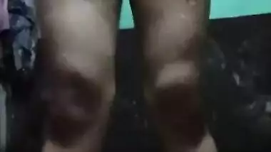 Chennai Bhabhi In Shower