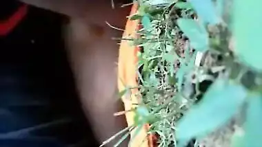 Desi Dehati girl fucked in jungle by her boyfriend