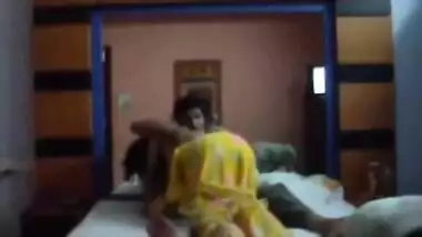 380px x 214px - Husband Wife First Night In Sweet Room In Video Hotel hot indians at  Doodhwaliporn.com