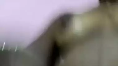 Desi bhabhi satisfies herself using toothbrush for her XXX pussy