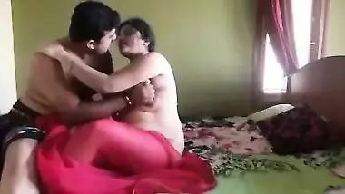 Desi mallu fuk
