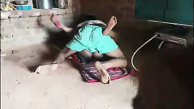 Devar drills his new Bhabhi’s pussy in the desi blue film