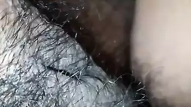 Desi Aunty And Indian Bhabhi - Real Indian Gf Giving Closeup Bj In Gym Store Room With Cum In Mouth
