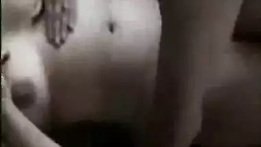 Gujarati chachi ki bhateje se chut chudai ki family sex video