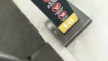 Desi hot sexy ass in the mall