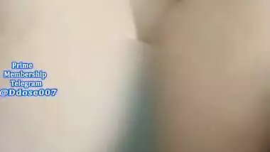Today Exclusive-sexy Gunjan Aras Showing Her Boobs And Pussy