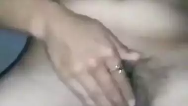 Sexy desi girl showing her boobs and fingering pussy