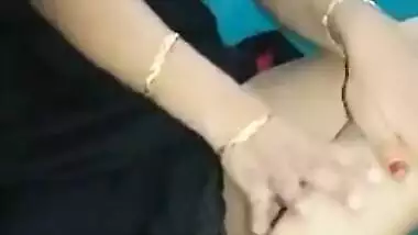 Husband is out of town so shameless Desi MILF makes XXX show with boobs