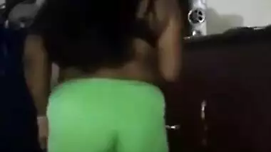 Desi randi bhabhi dancing in bra with hindi song