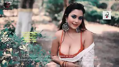 Big boobs model Rimpi sexy photoshoot