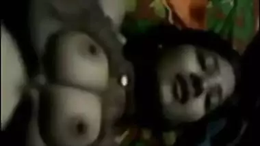 Desi Indian girl gets her Boobs squeezed and massaged