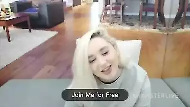 Baray boobs