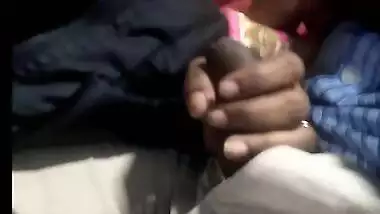Indian Wife gives blowjob in bus