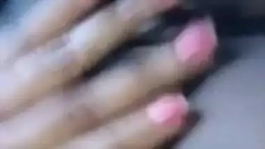 Sexy Figure Desi girl Fingering