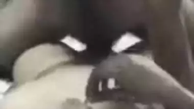 Indian amateurs fucking on the bed.