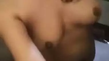 Indian showers starting XXX show washing sex parts for chudai fans