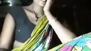 Desi village boudi mid night show her pussy