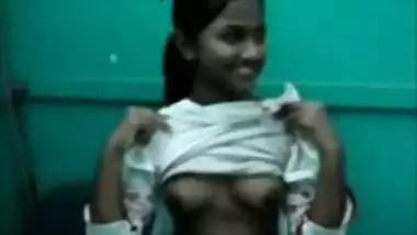 Sexy Bengali teen showing off her boobs to a stranger