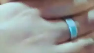 Desi big boobs exposing and playing viral MMS