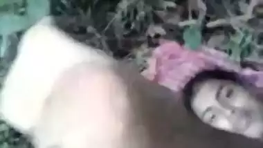 Desi- Girl Fucked in Forest -www.hotcutiecam
