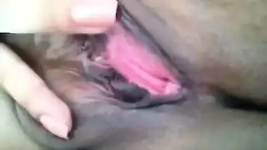 Exclusive- Cute Look Desi Girl Showing Her Boobs And Wet Pussy